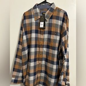 Men’s plaid flannel